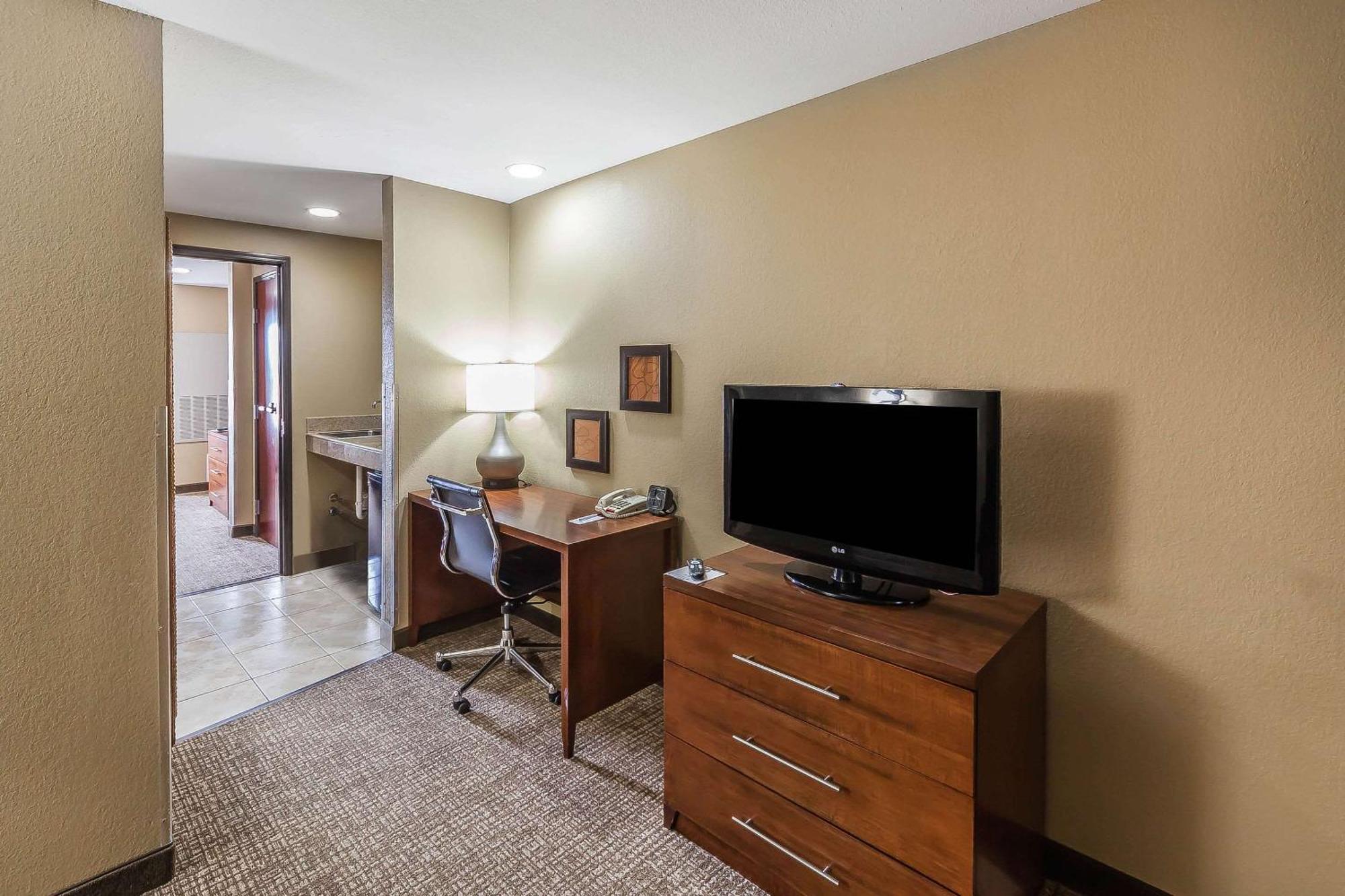 Comfort Suites Yukon - Sw Oklahoma City Exterior foto